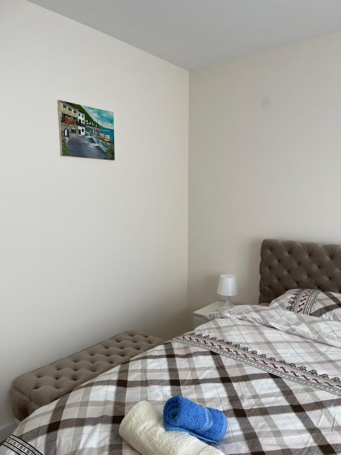 Apartament Cvetanov Trg Lux 2 Belgrad Zewnętrze zdjęcie
